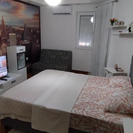White Night City Center Apartman Belgrade Exterior photo